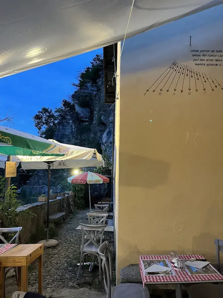 Nathan Kellerhals_Grotto Eremo San Nicolao_Somazzo_recensione