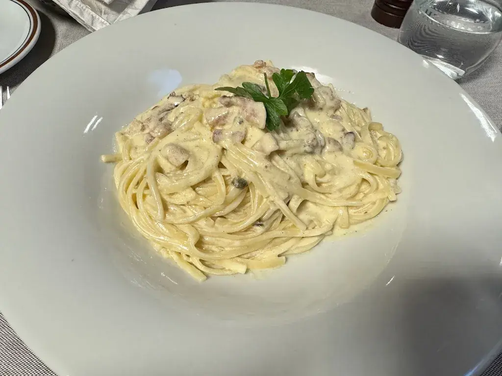 Missy Monsivais_Osteria - Pizzeria alla Birreria_Faido_review