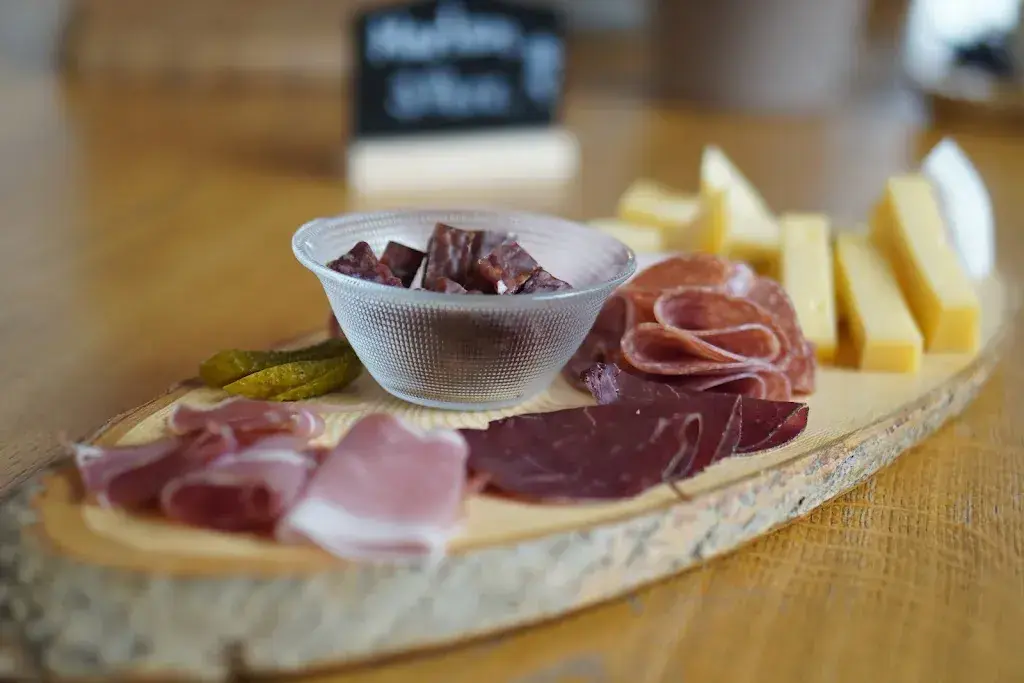 Sebastian Sabasan_Cafe Central_Kirchberg_review