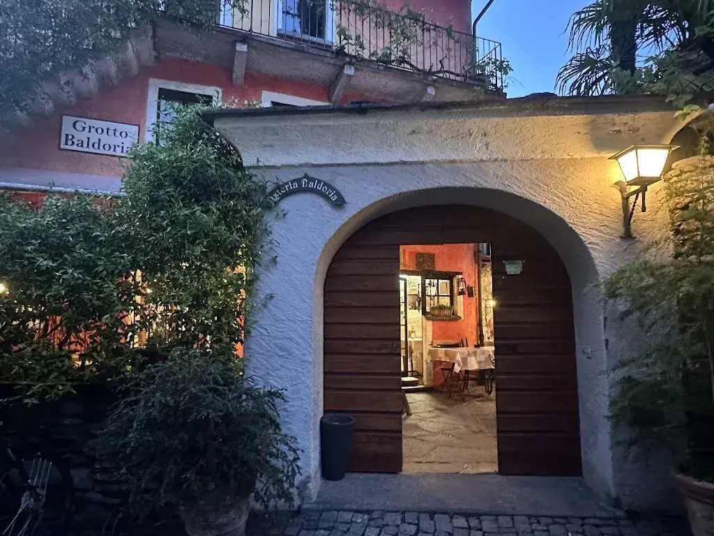 Vicky Lüthi_Grotto Baldoria_Ascona_review