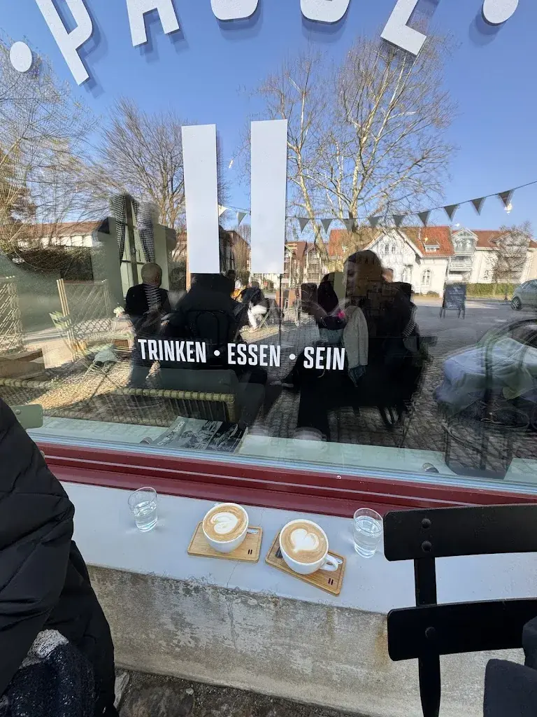 Arza Nuredini_PAUSE_Kirchberg_recensione