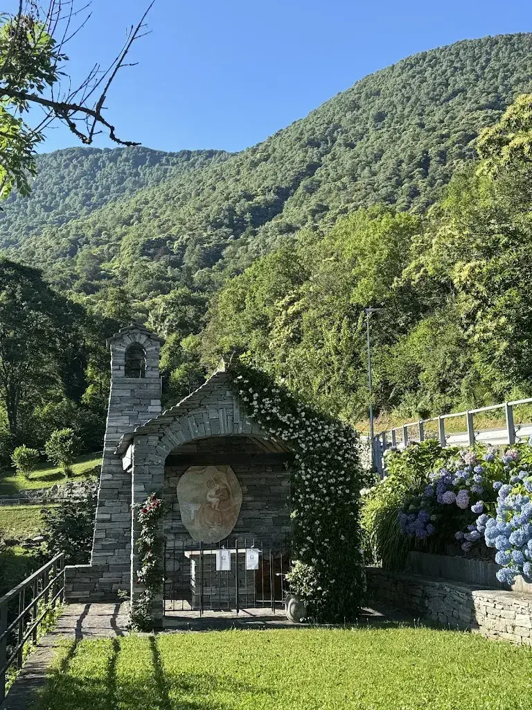 Swiss Brownie_Grotto al Ritrovo dai Fusetti_Brione sopra Minusio_avis