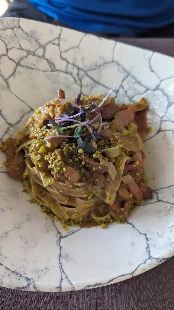 Diana Rosskopf_Grotto al Ritrovo dai Fusetti_Brione sopra Minusio_avis