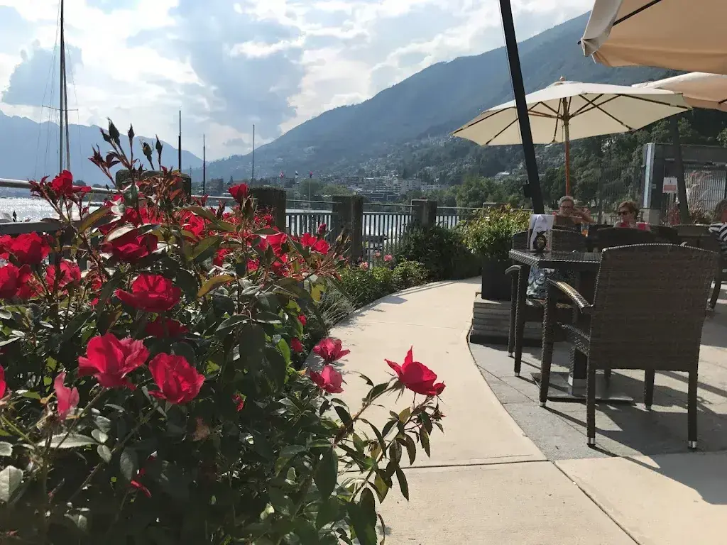 Lia Nel_L'Approdo di Mappo_Minusio_review