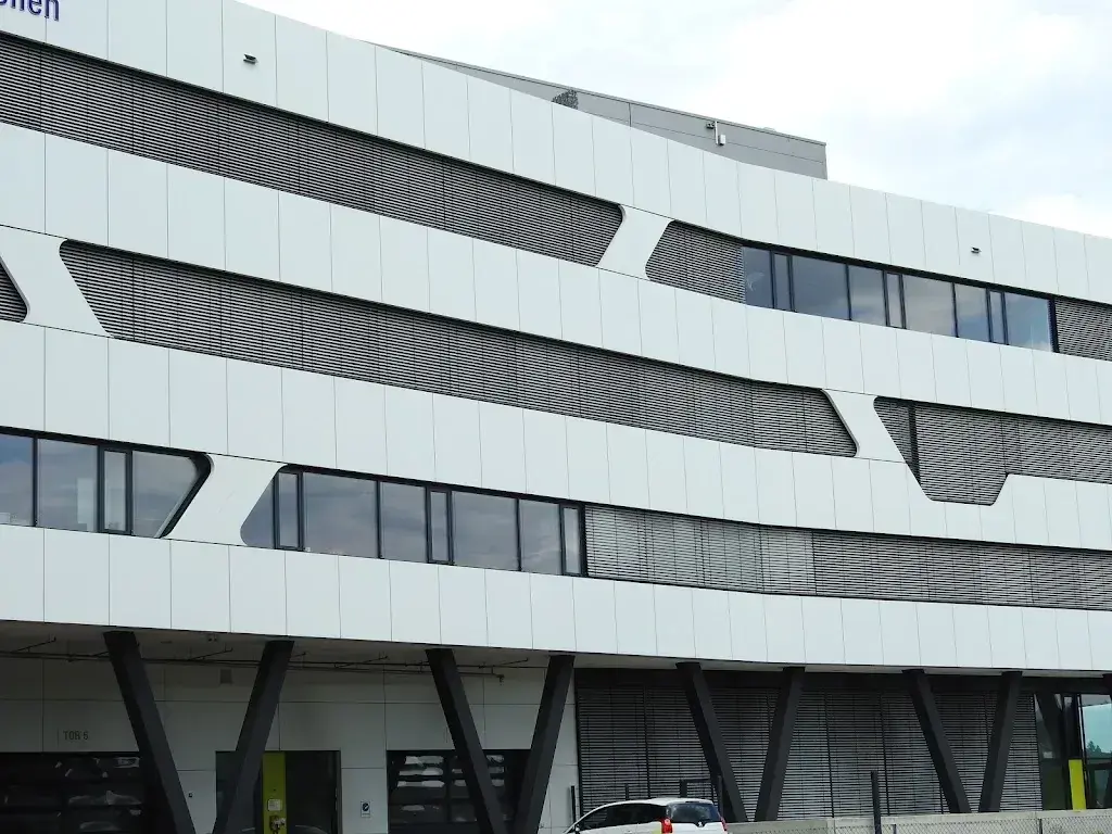 Let's Go Fitness (Lyssach)_Lyssach_slider_image_2