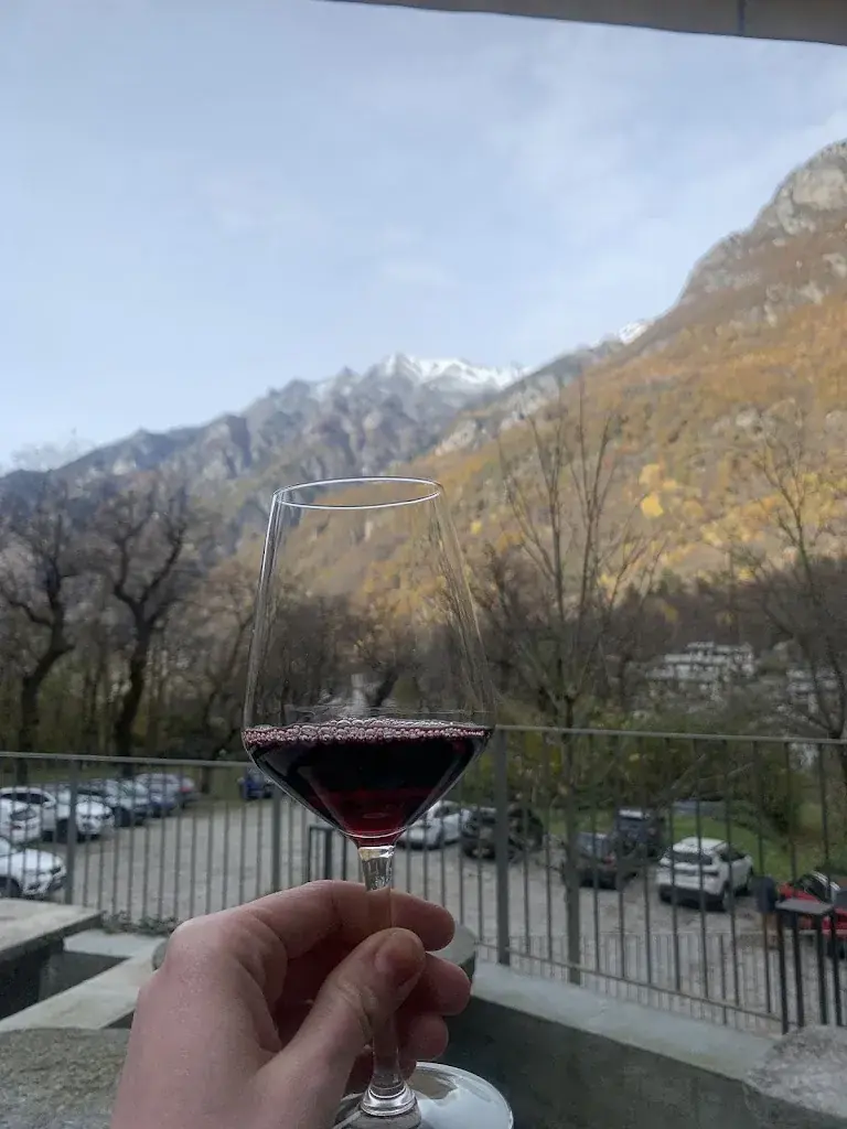 Klaudia Piaseczna_Crotto Quartino_Italy_review