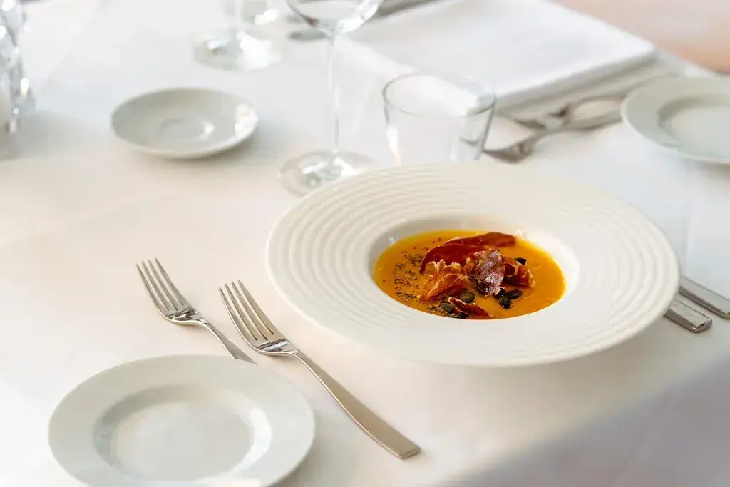 Menu_Caesar's Restaurant & Lounge_Brissago_image_7