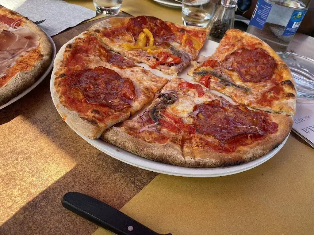 Teena Kurisinkal_Ristorante Pizzeria Gabietta_Brissago_review