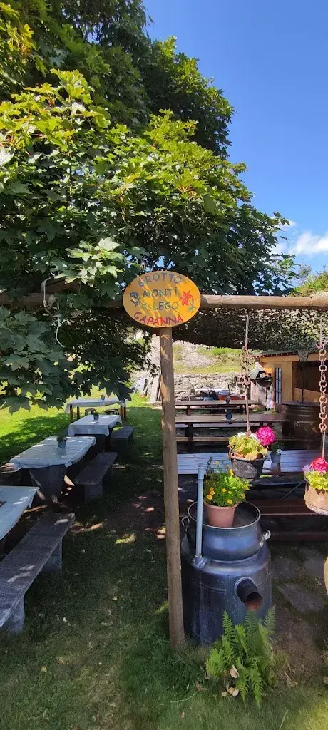 be! Schwarzwald_Capanna di Monti di Lego_Mergoscia_review