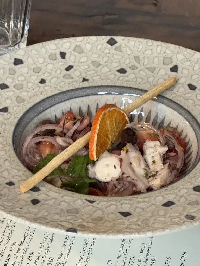 Denes Hunyady_Ristorante alla Cantina_Tegna_avis