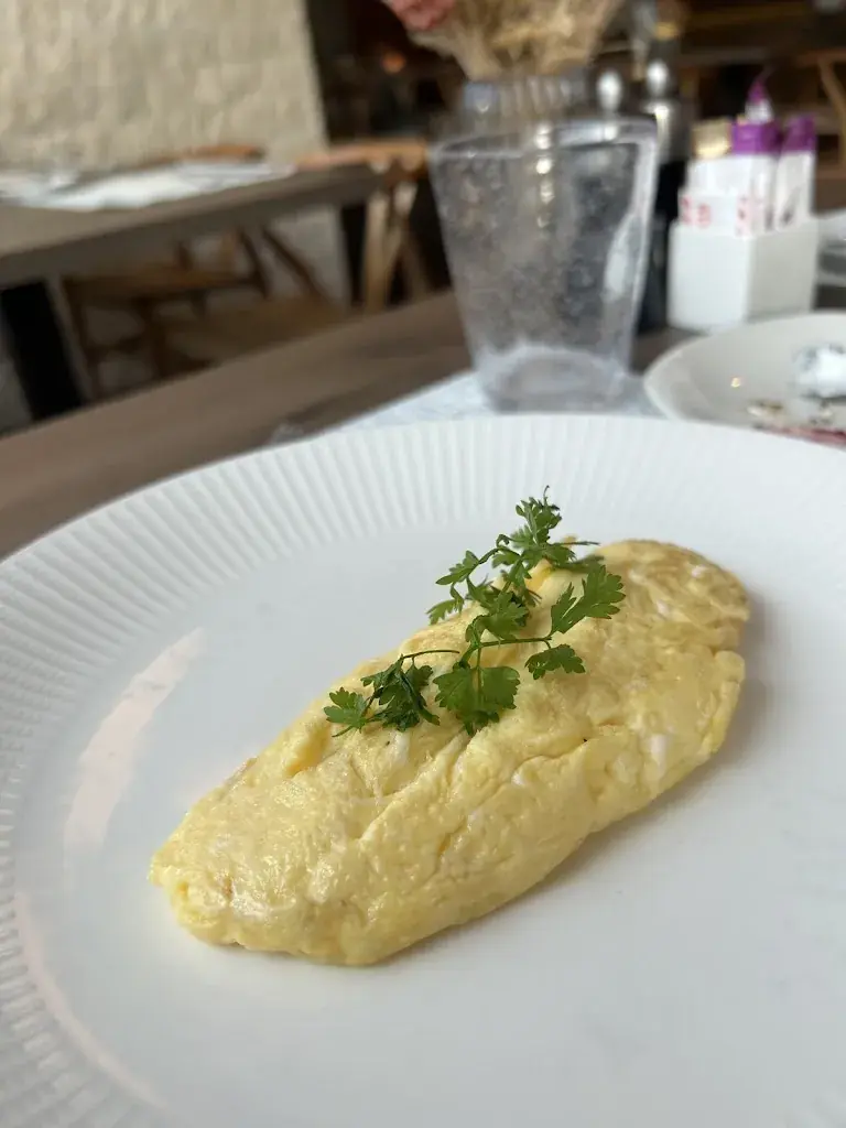 Harry Herr_Ristorante Giardino Lago_Minusio_avis