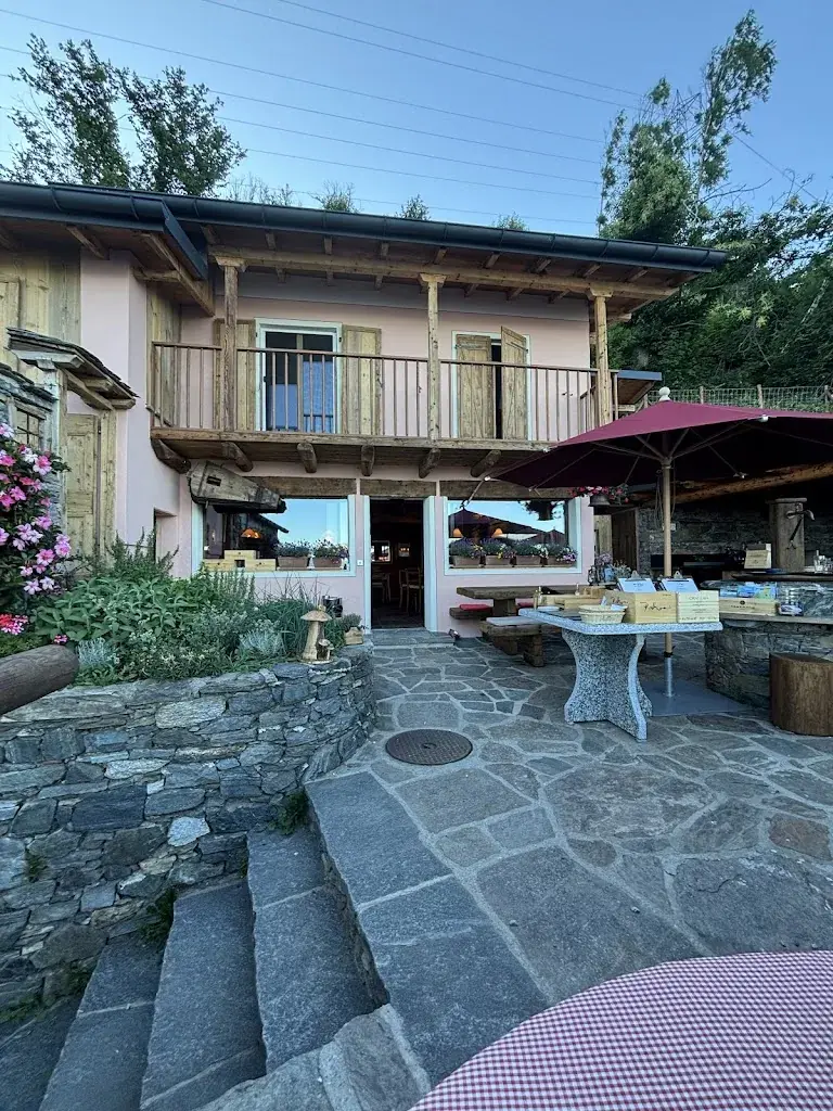 Aurianne Debord_Osteria Grotto da Peo_Ronco sopra Ascona_recensione