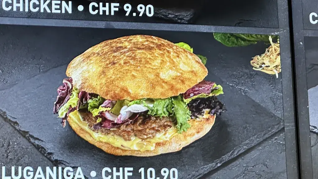 City Bistrò restaurant in Tenero-Contra