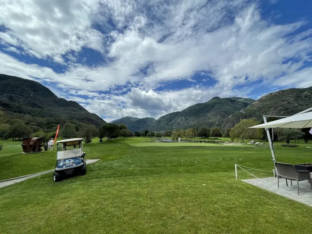 Bruno Conti Rossini_THE MIRA VIEW Restaurant & Terrace_Losone_review