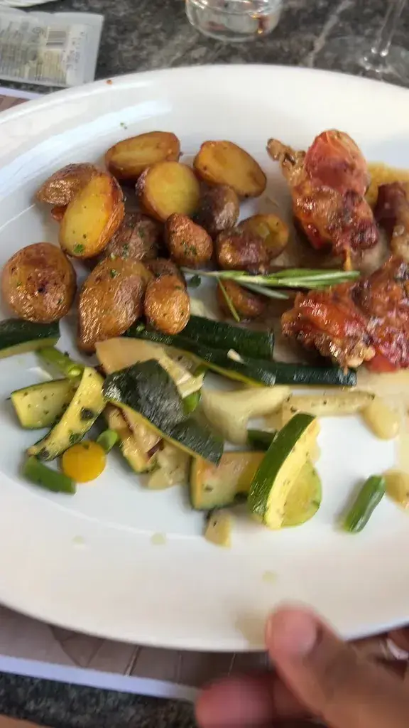 L Chanta_Trattoria del Lago di Manuela Buetti_Muralto_Bewertung