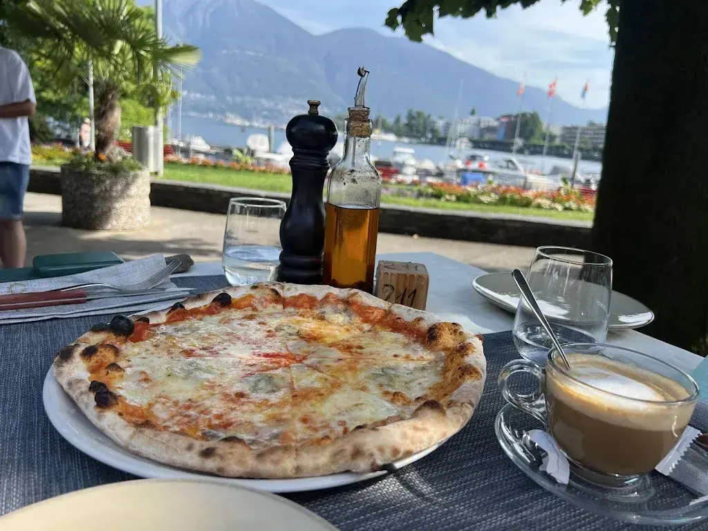 Kriszta Szili_SAPORI - Ristorante Pizzeria_Muralto_review