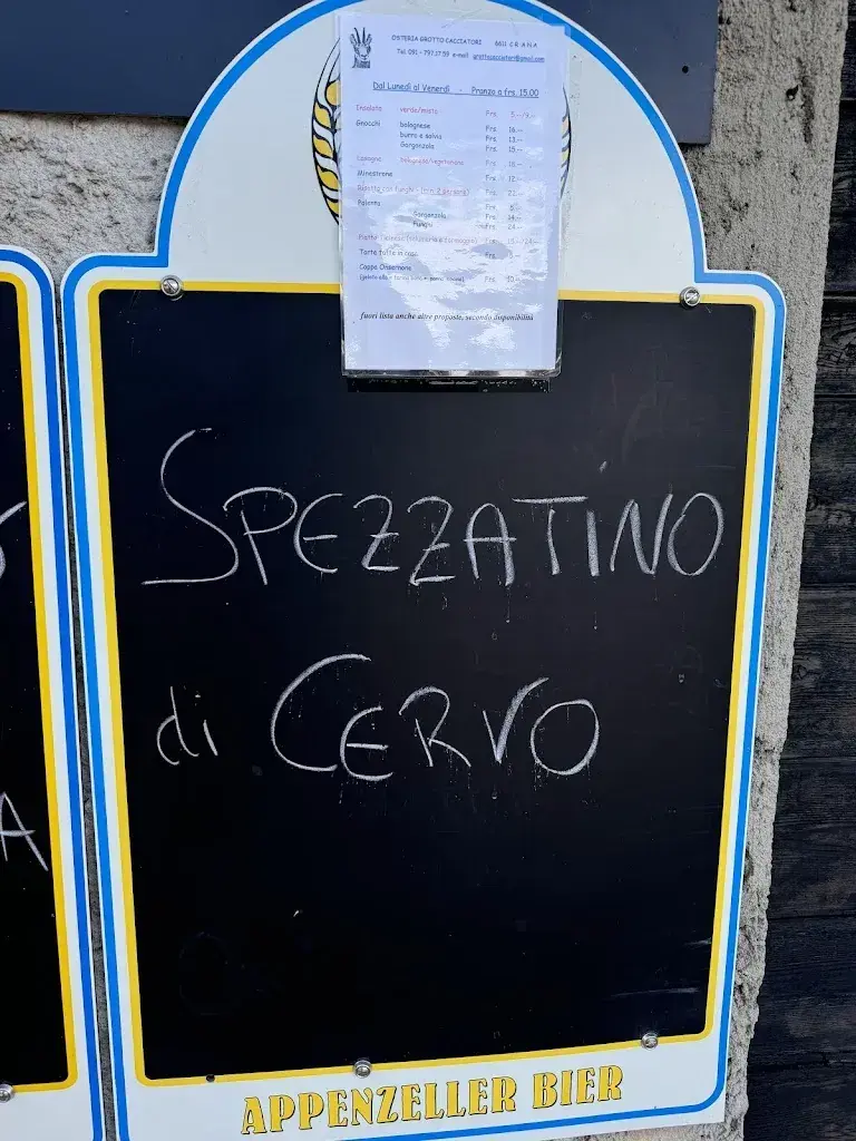 Osteria Grotto Cacciatori restaurante en Crana