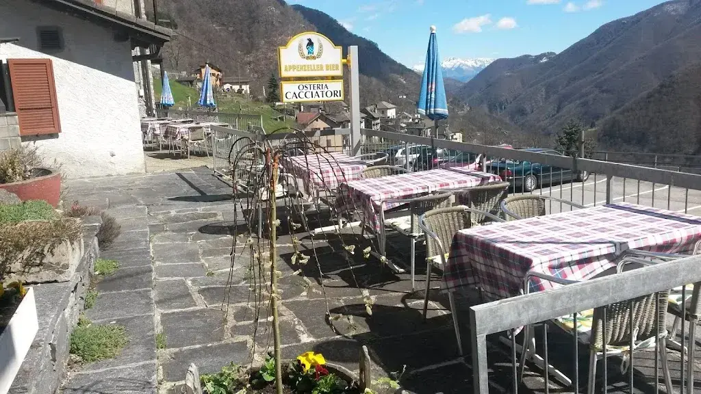 Walter Grinzato_Osteria Grotto Cacciatori_Crana_avis