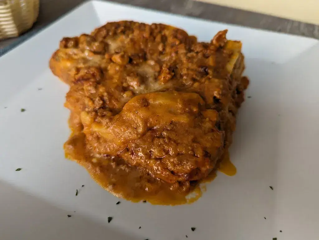 Aaron Kreuscher_Ristorante Posta Russo_Russo_reseña