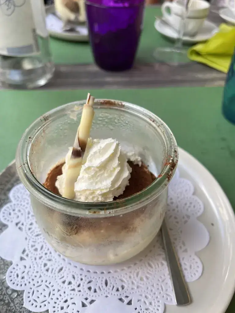 Monika Briner_Ristorante Posta Russo_Russo_reseña