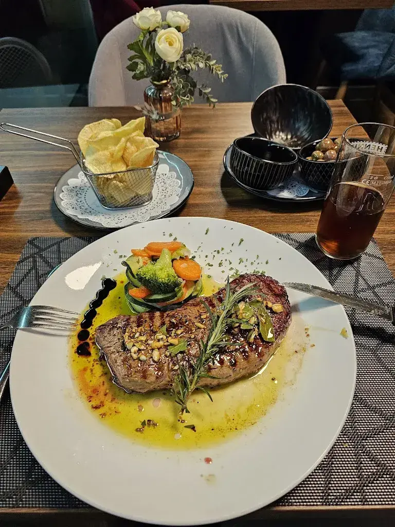 Black Hole_Top Grill Monthey Sàrl_Monthey_review