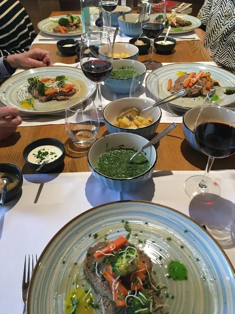 Dominik Müller_Gasthof Ochsen Lützelflüh_Lützelflüh_avis