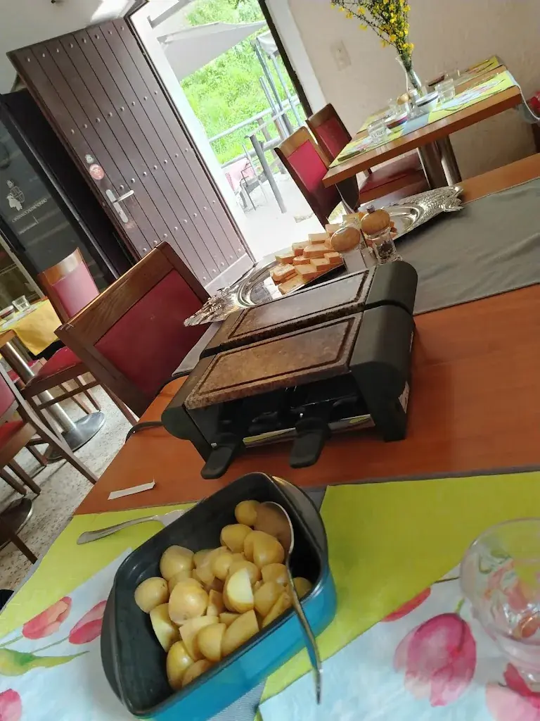 Jhomayra Caballero_Grotto Zotta_Bioggio_review