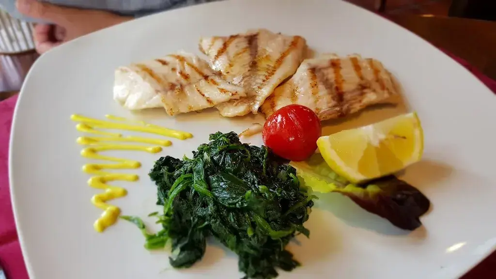 charmaine ong_Ristorante CHALET SAN GIORGIO_Brusino Arsizio_avis