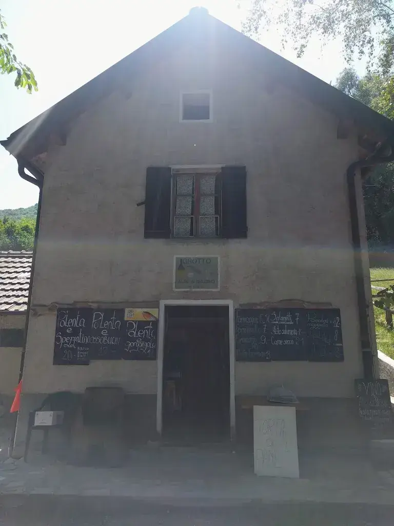 Jacqueline Koelemeijer_Grotto Alpe di Brusino_Brusino Arsizio_review