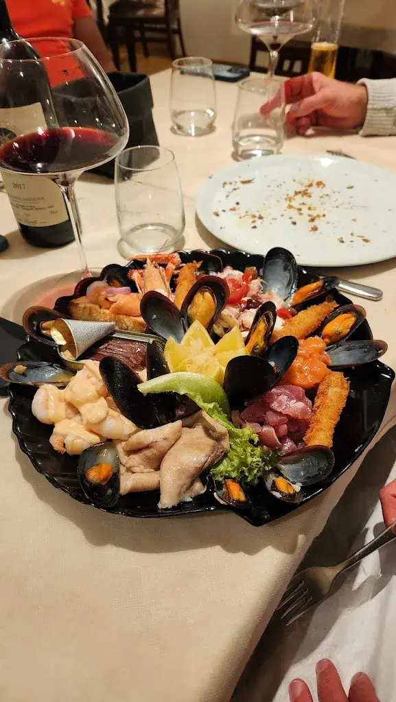 Robert Goddard_Ristorante Pizzeria Mascotte_Bissone_reseña