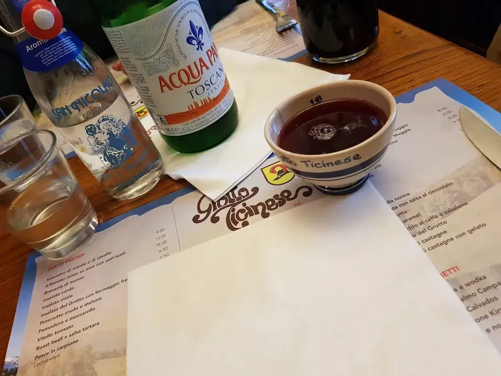 Sarah Mawer_Grotto Ticinese_Cureglia_review