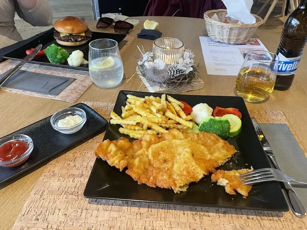 Jasmin Berger_Jounis Restaurant_Jegenstorf_review