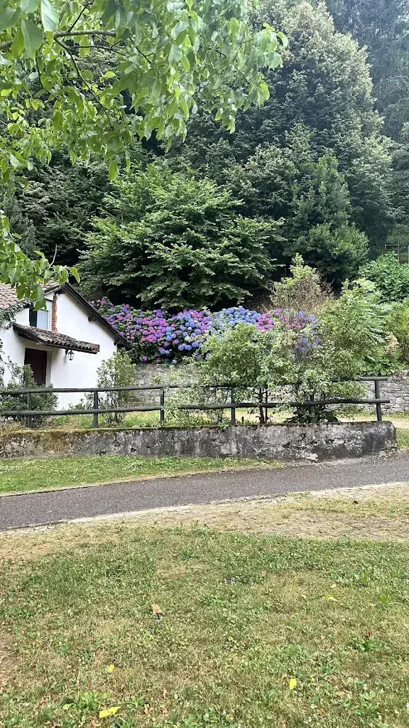 Gaby Singenberger_Grotto Valle_Caslano_review