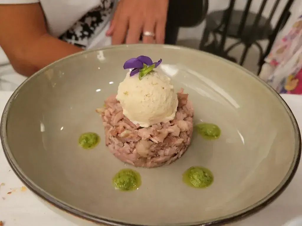 Serena Young_CP Bistrot_Taverne_avis