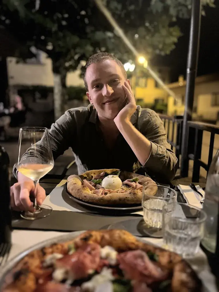 Quentin Baleydier_Lo Storico - Pizzeria - parcheggi disponibili anche c/o Scuole Pazzallo_Pazzallo_review