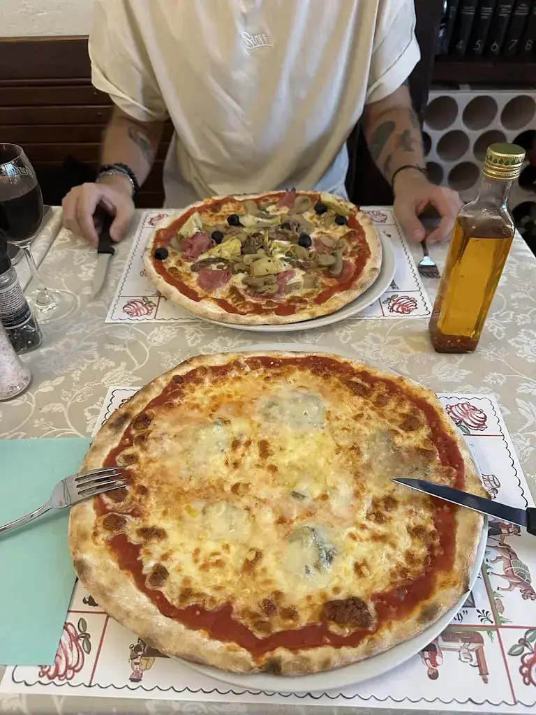 elya gurova_Osteria Pizzeria Pazzallo_Pazzallo_review