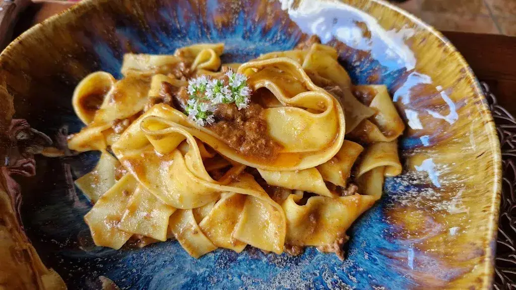 Rowan Daniels_Grotto Al Mater Restaurant_Italy_review