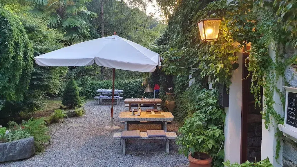 Clemens_Grotto Al Mater Restaurant_Italy_review