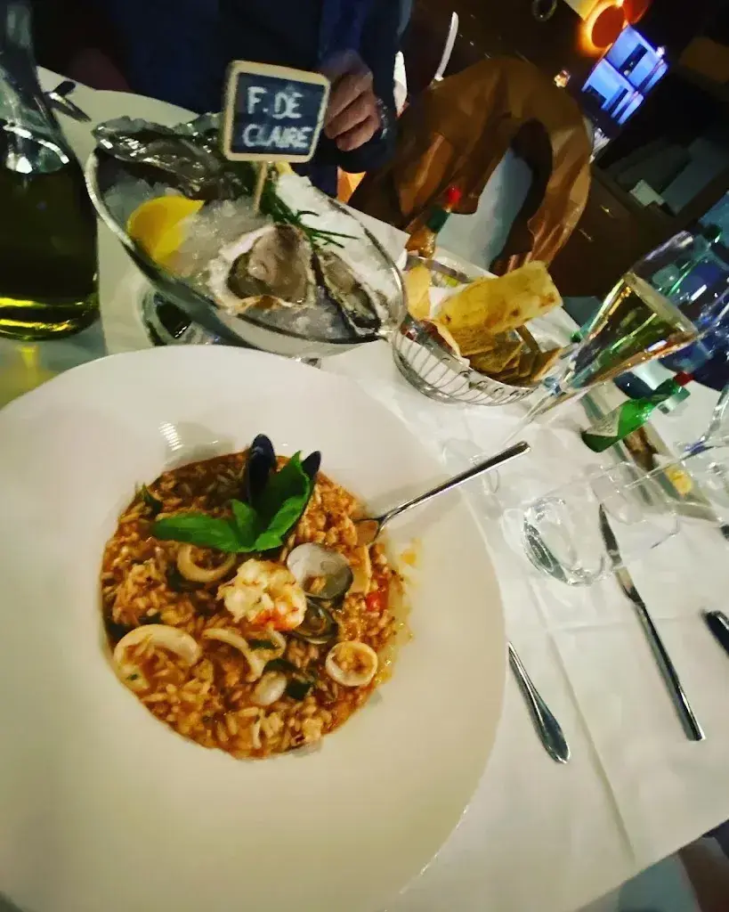 Esmeralt_Al Faro_Paradiso_recensione