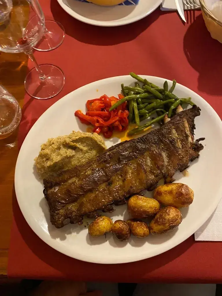 Ashley Reese_Grotto Castagneto_Brè sopra Lugano_review