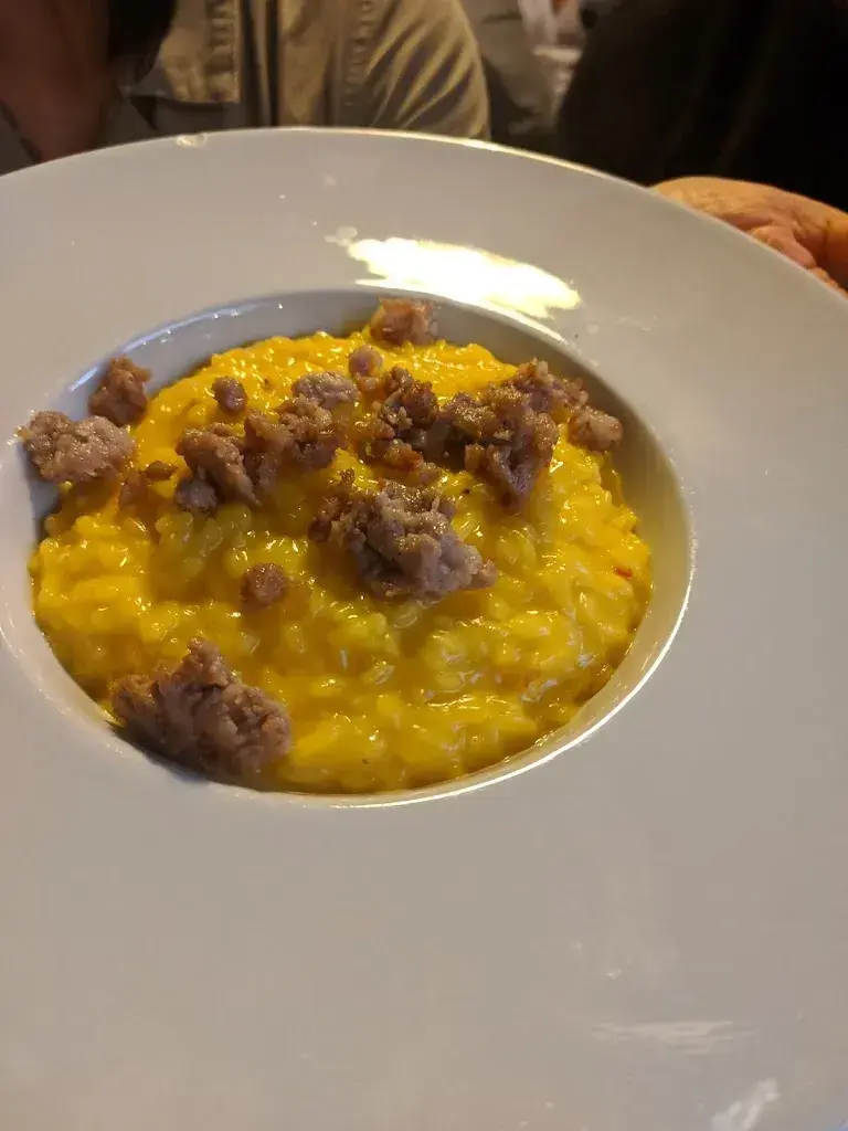 Michel Lamblin_Grotto Figini_Collina d'Oro_review