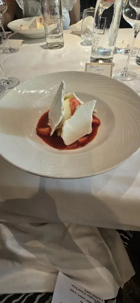 Raluca Juravle_Ciani Lugano_Lugano_review