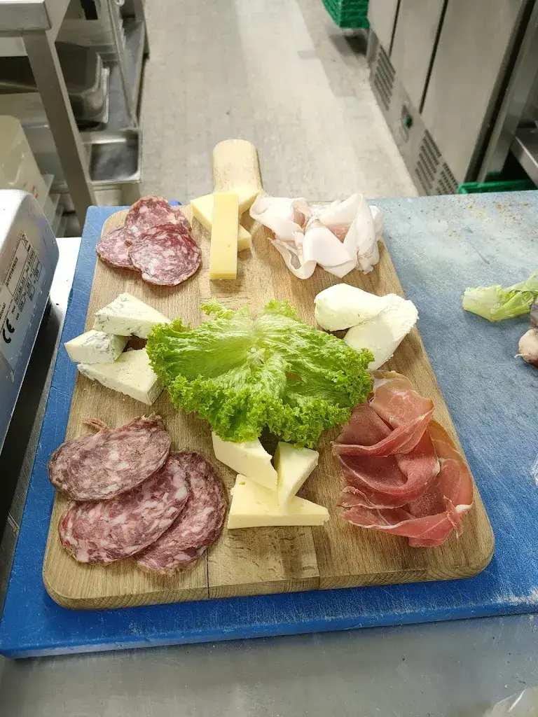 manlio pozzi_Ristorante Agorà_Lugano_avis