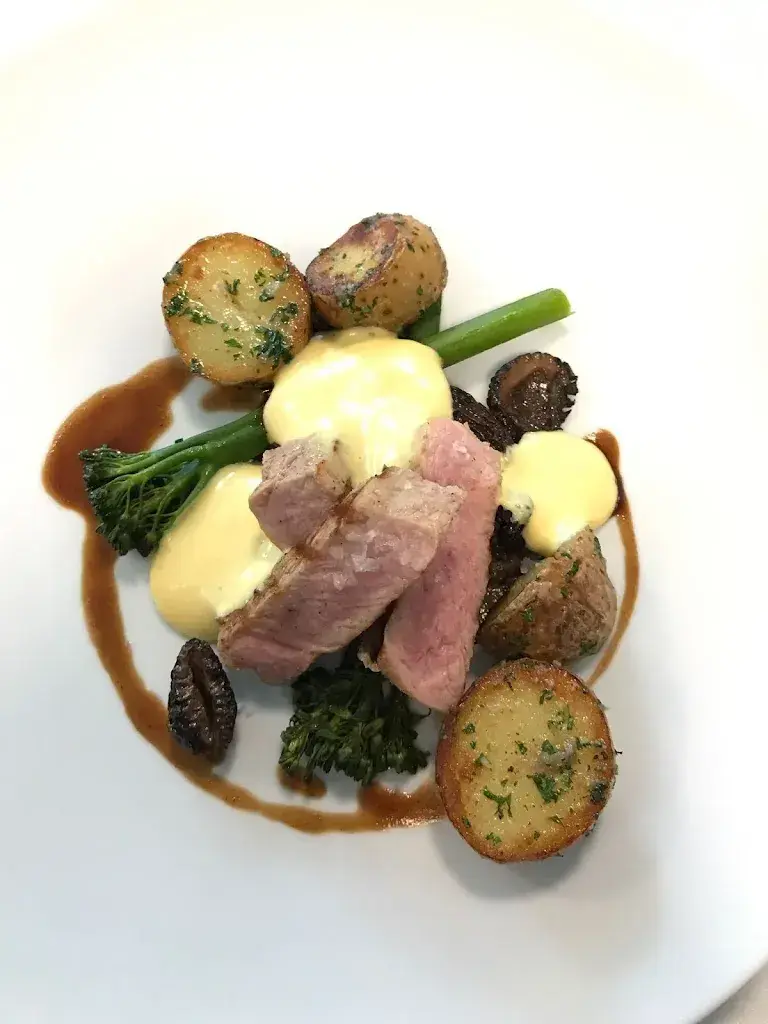 Pennisi family_CHERNE Restaurant_Gebenstorf_review