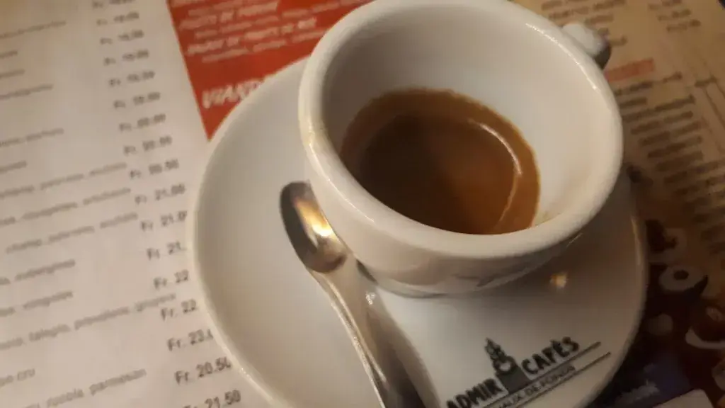 Roberto Santa_Dino's Italia Pizzeria_La Chaux-de-Fonds_review