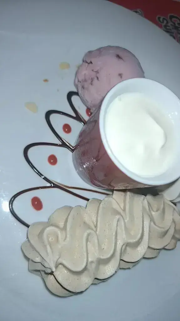 Sabikah Panjwani_Restaurant Chalet Suisse_Lausanne_reseña