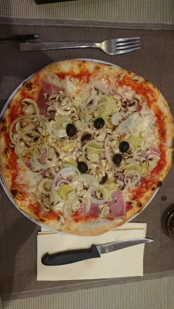 Giorgio Hürzeler_Trattoria Toscana_La Chaux-de-Fonds_review