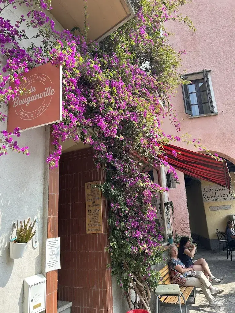 Rodrigo Rubiano_la bouganville_Lugano_avis