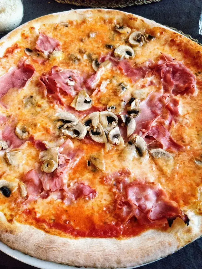 Denys Vitali_La Brace_Manno_review