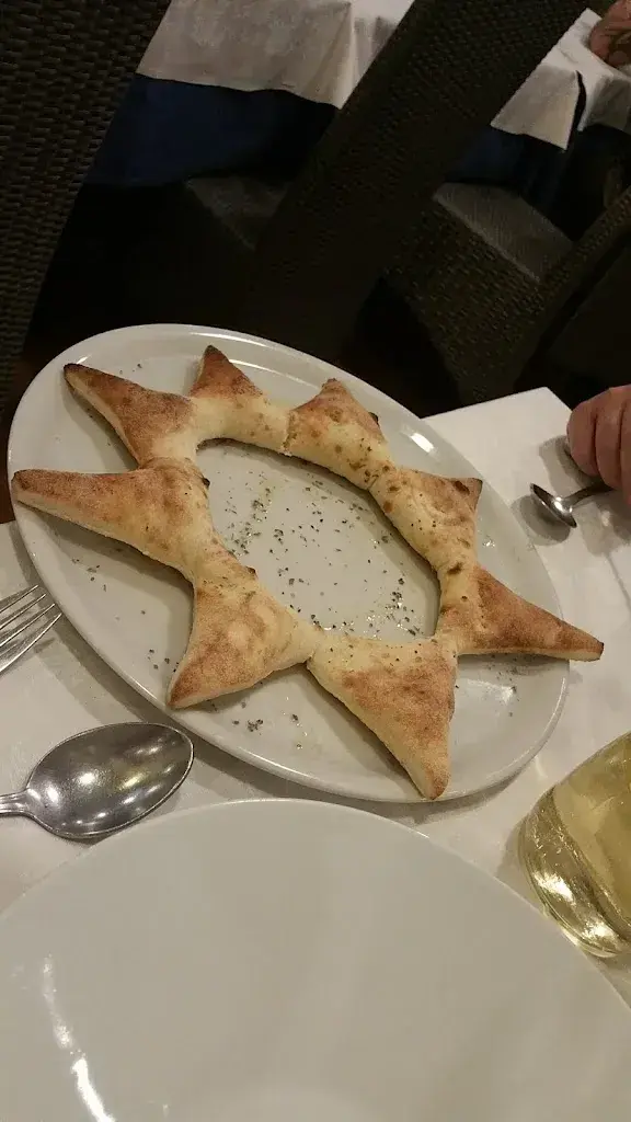 Bonnie K_Bar-Ristorante pizzeria Bivio_Manno_review